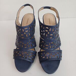 Adrienne Vittadini Navy Blue Leather Upper Primber Heels Size 8